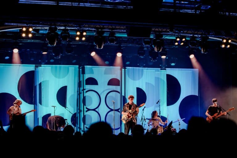 Hippo Campus