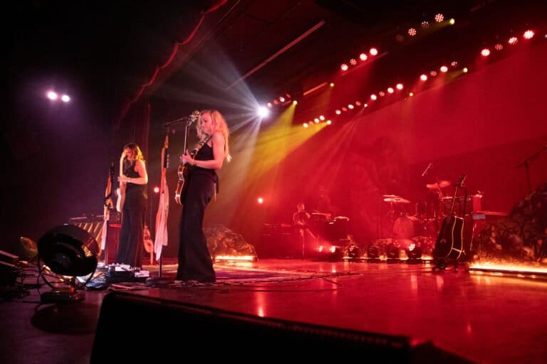 Aly & AJ