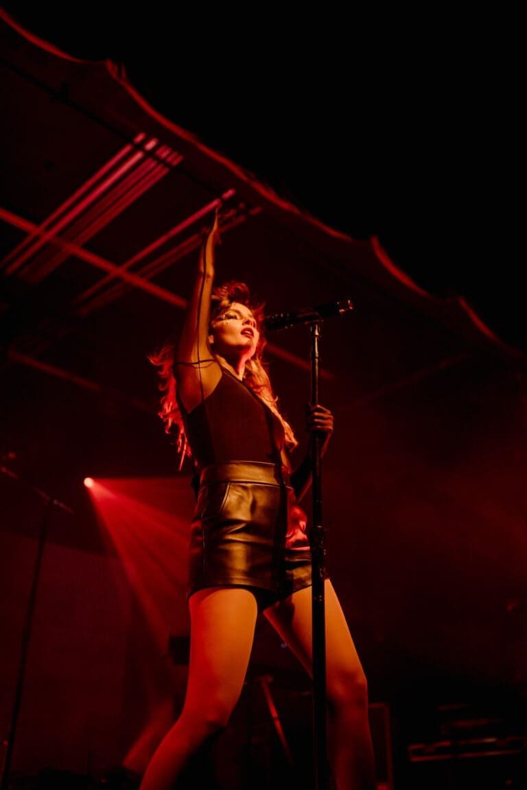CHVRCHES