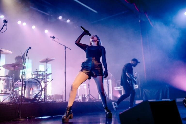 CHVRCHES