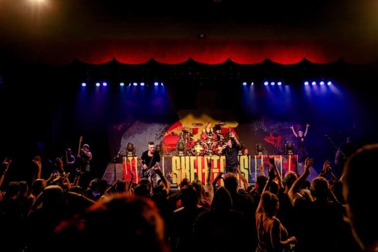 Pop Evil