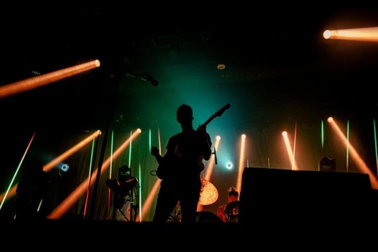 M83