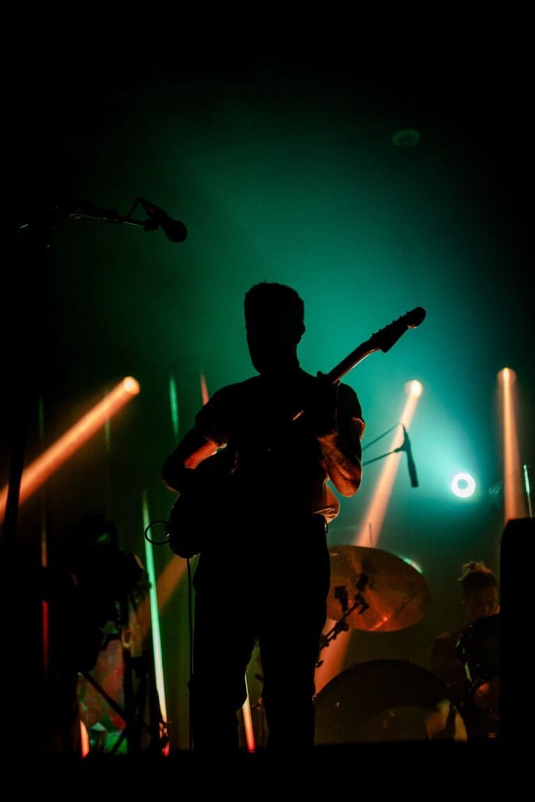 M83