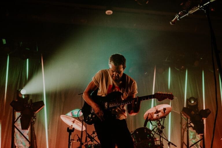 M83