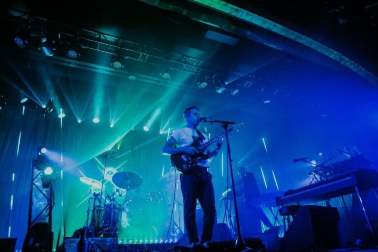 M83
