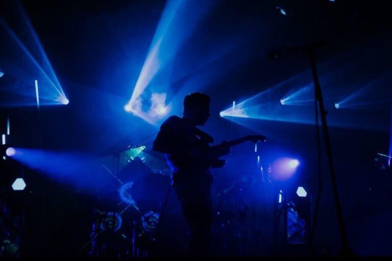 M83