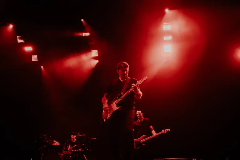 Bryan Adams