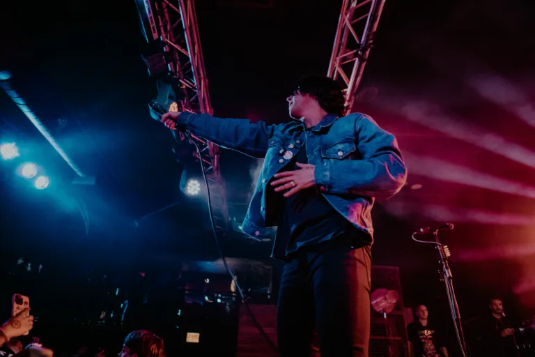 Sleeping with Sirens