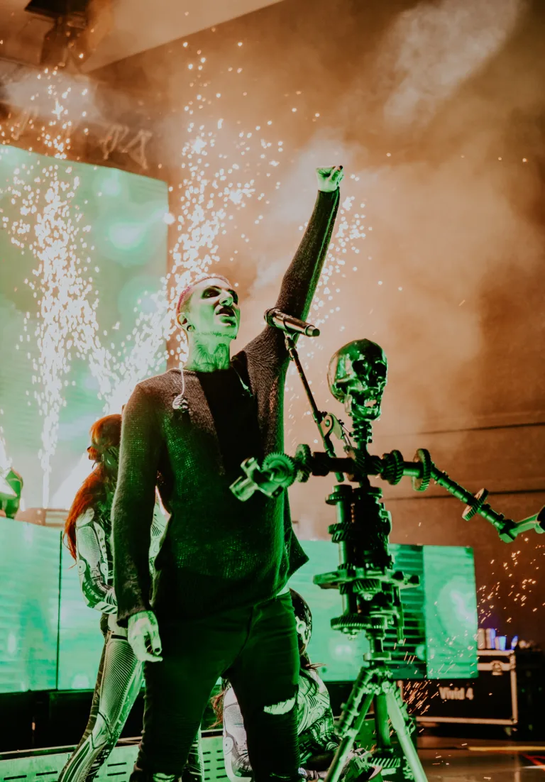 Motionless in White