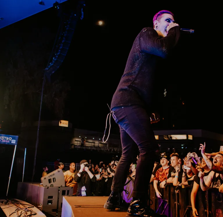 Motionless in White
