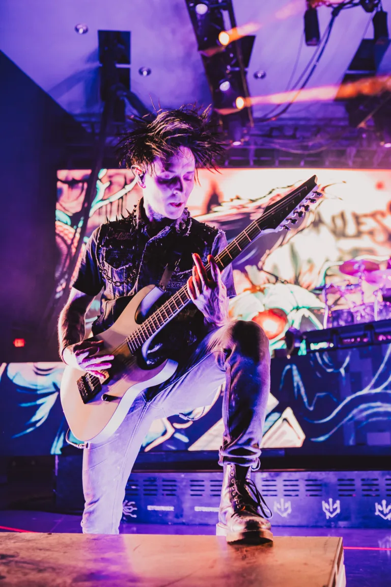 Motionless in White