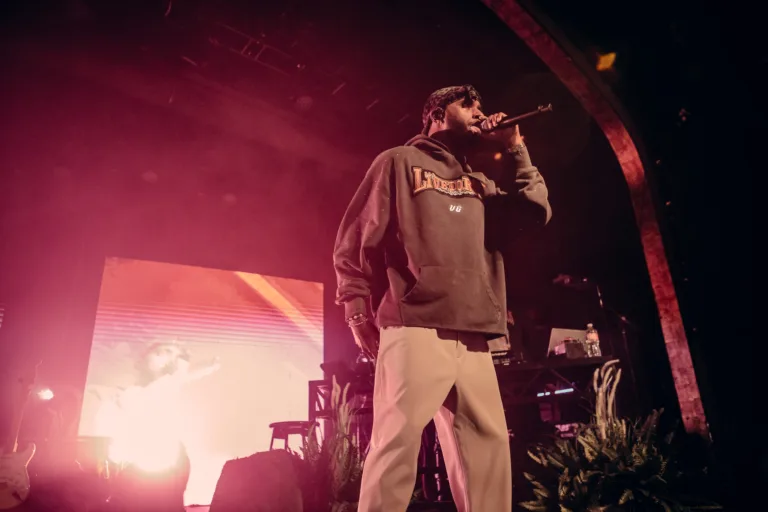 6LACK