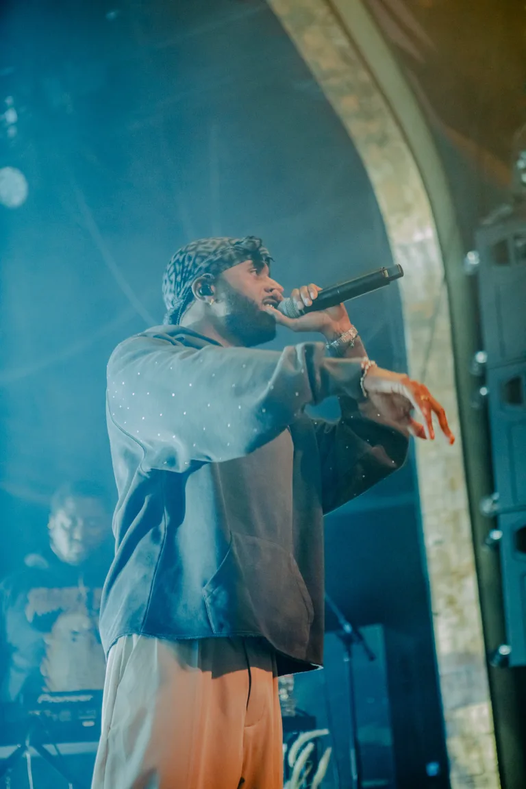 6LACK
