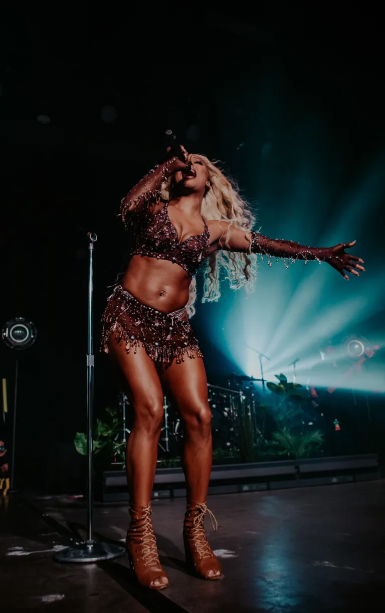 Victoria Monet