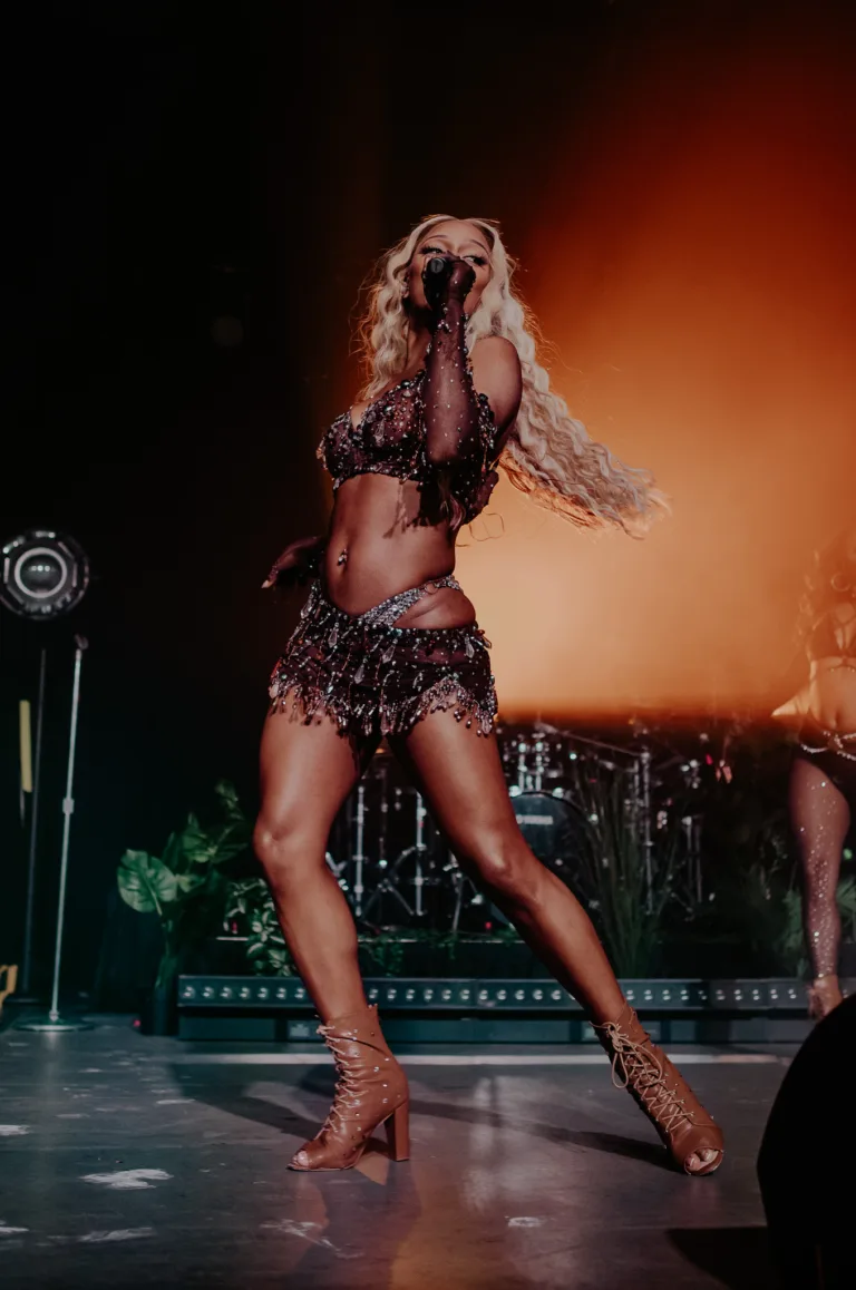 Victoria Monet