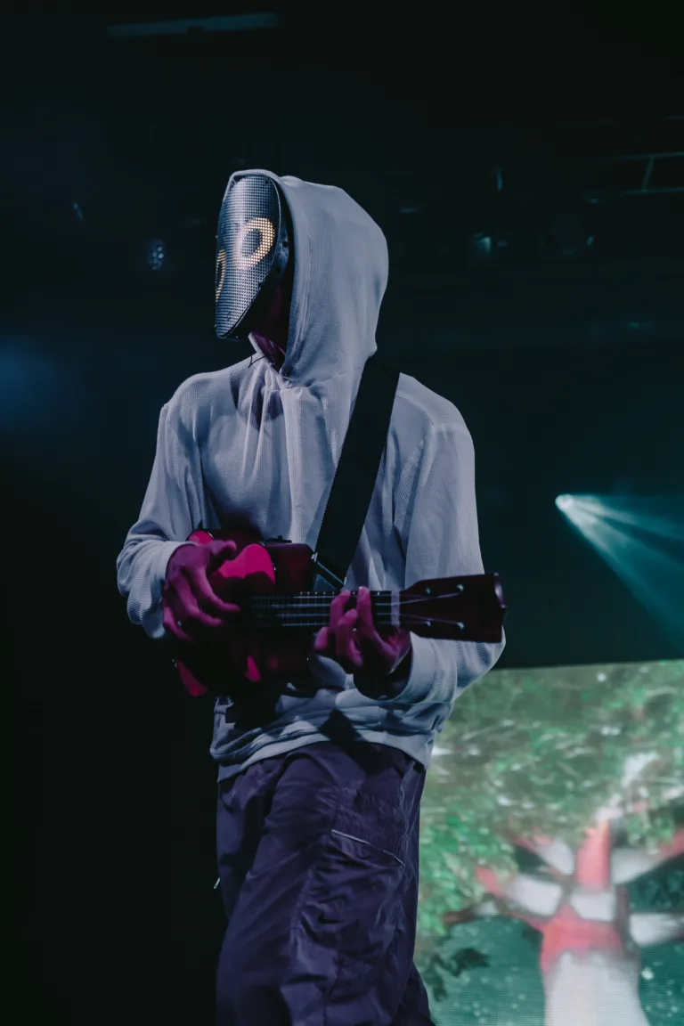 Boywithuke