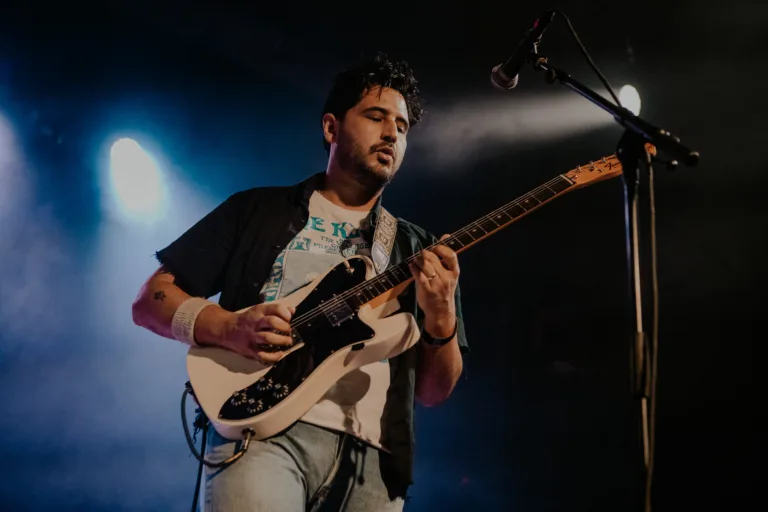 FIDLAR