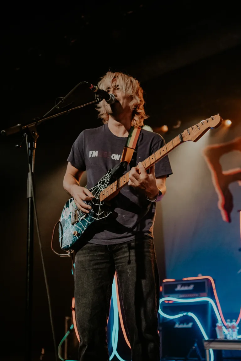FIDLAR