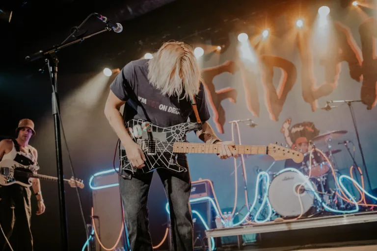 FIDLAR