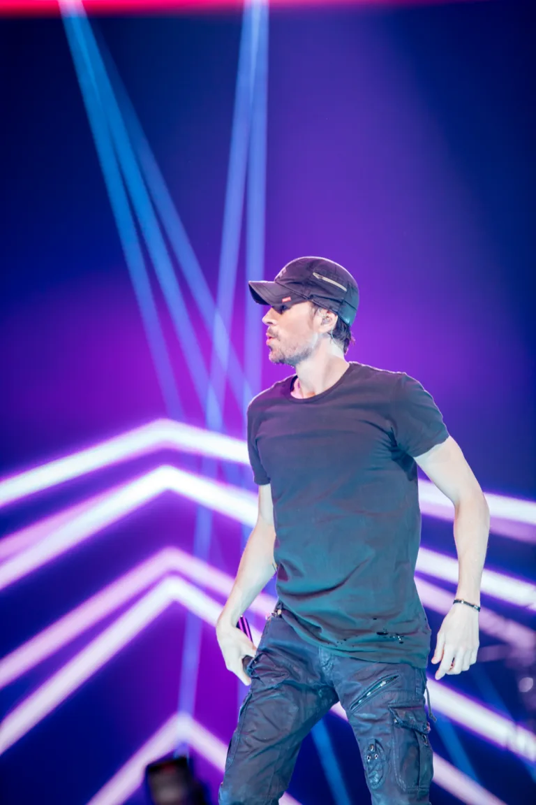 Iglesias-12