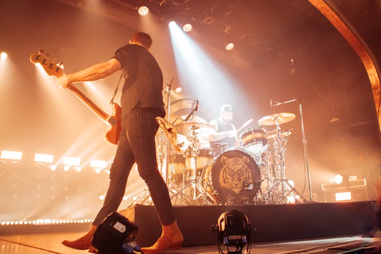 RoyalBlood-02