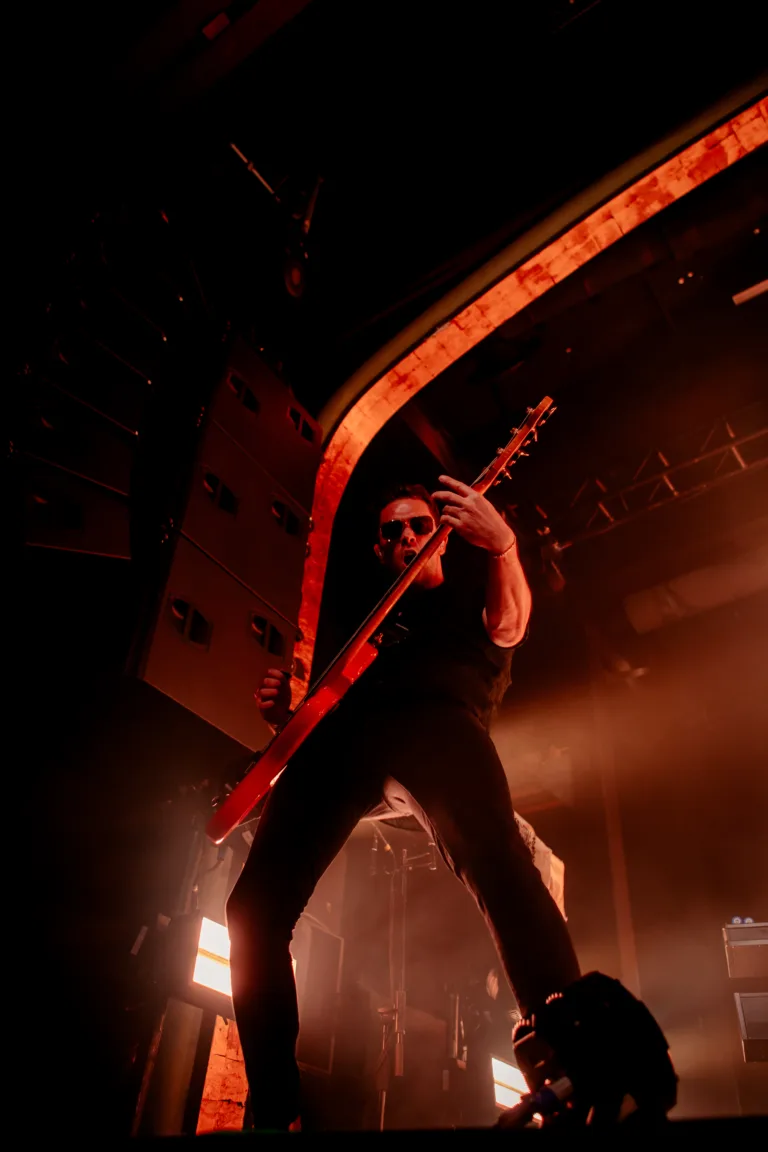 RoyalBlood-04