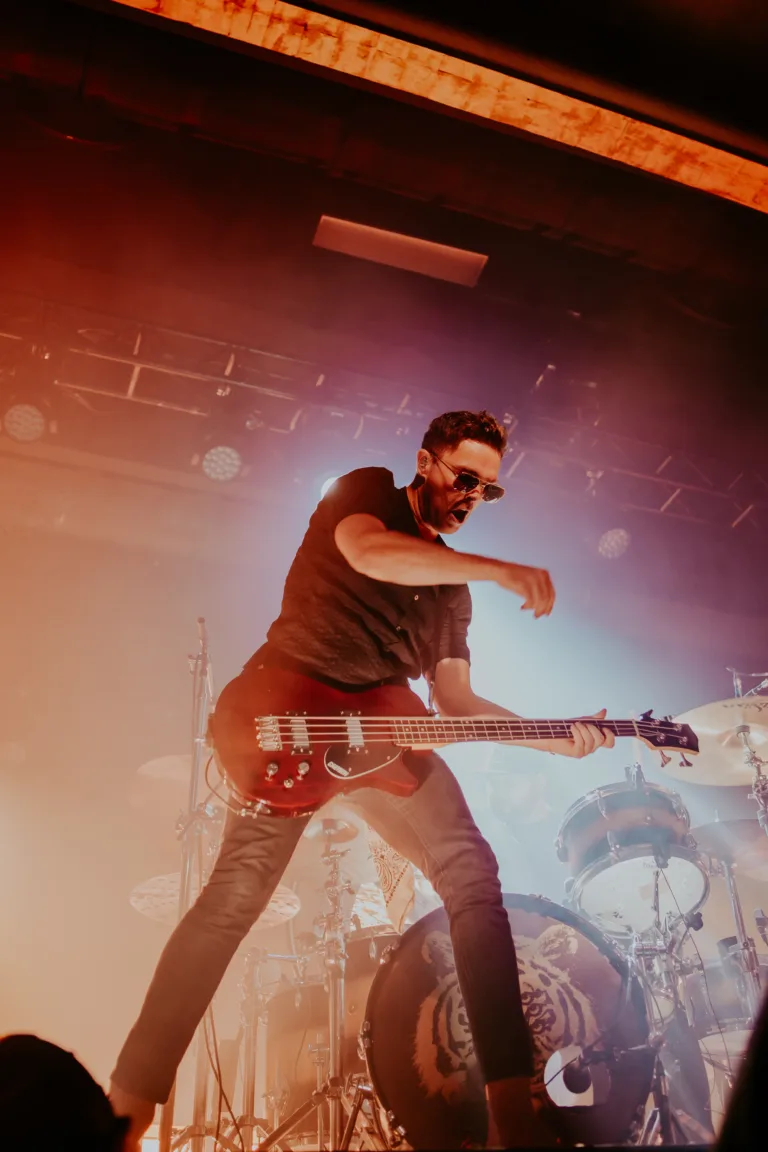 RoyalBlood-09