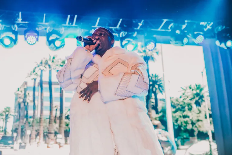 Akon