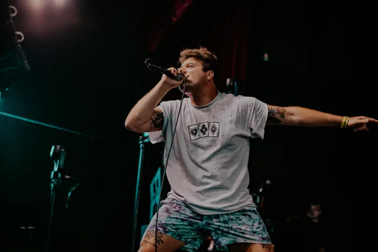 Neck Deep